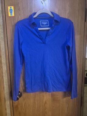 Charter Club Royal Blue Long Sleeve Polo Top. Box 46
